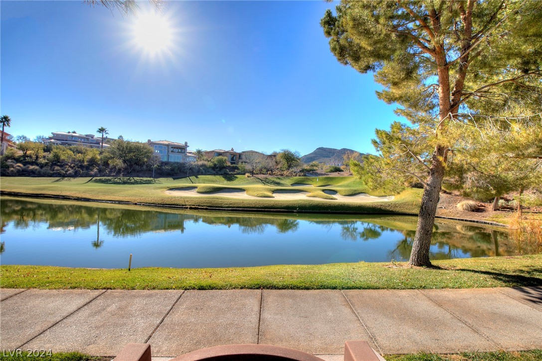 8 Sardana Court Property Photo 16
