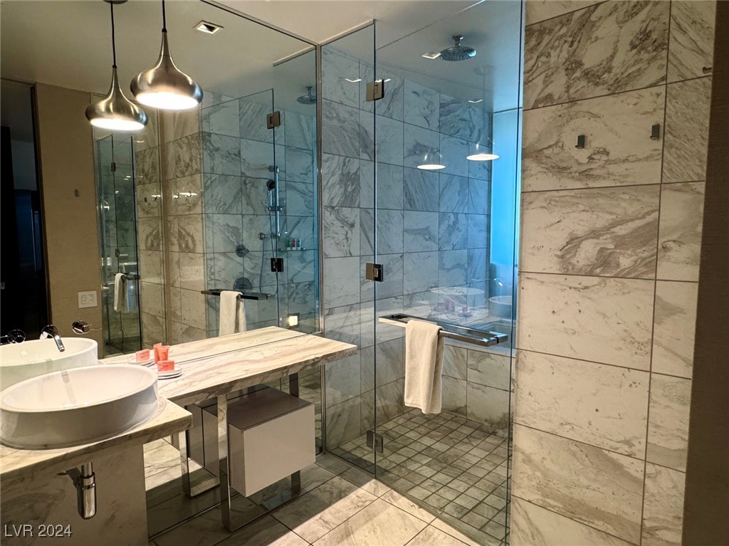 4381 West Flamingo Road 11306 Property Photo 7