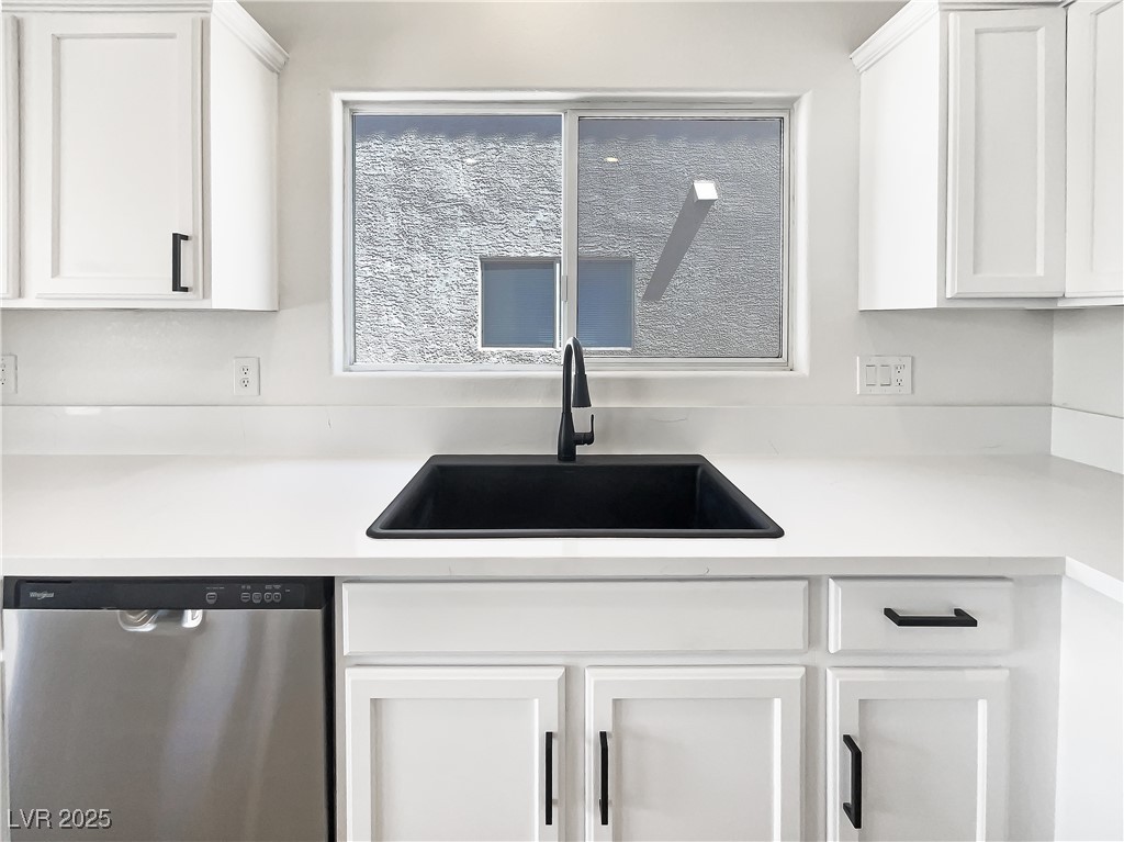 9509 Swiss Stone Court Property Photo 10