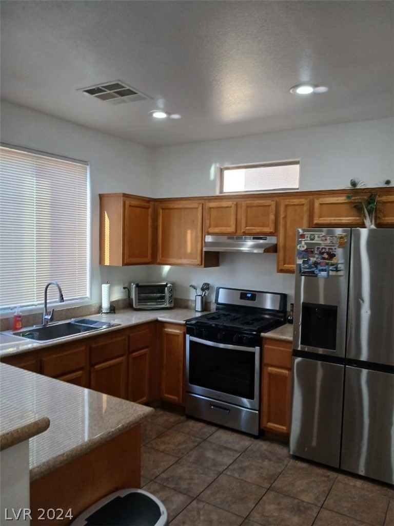 9794 Villa Lorena Avenue Property Photo 4