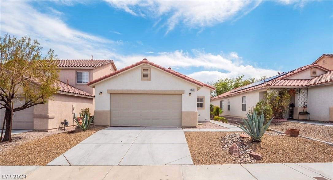 8563 Shady Pines Drive Property Photo 1