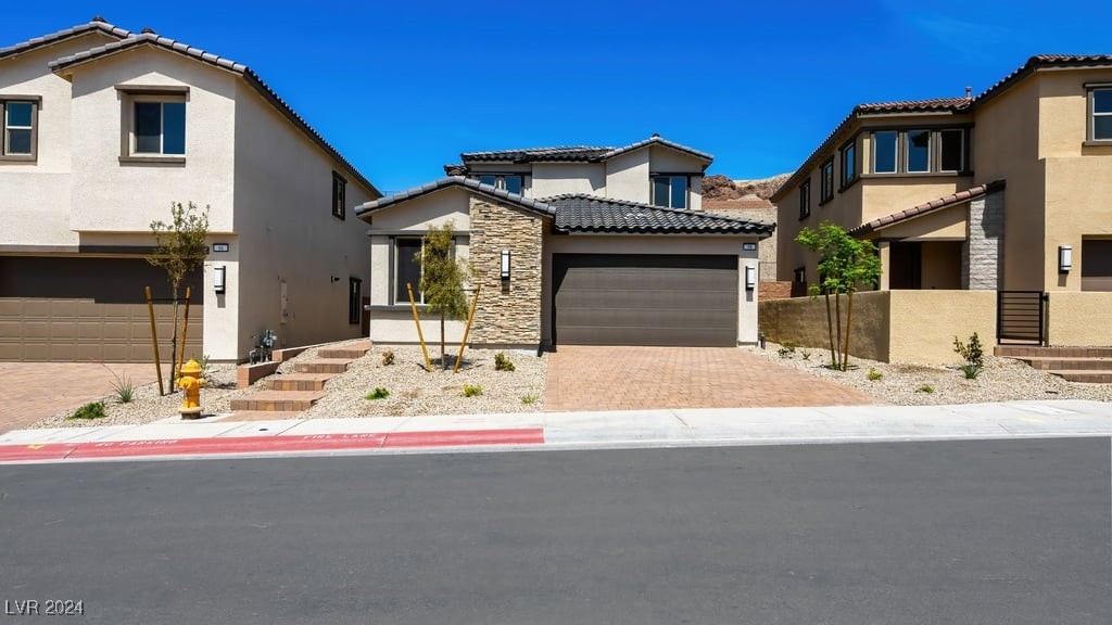98 Via Franello Property Photo