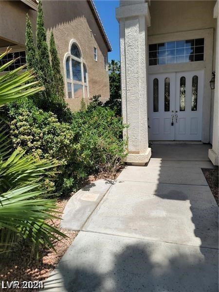 9758 Camino Capistrano Lane Property Photo 7