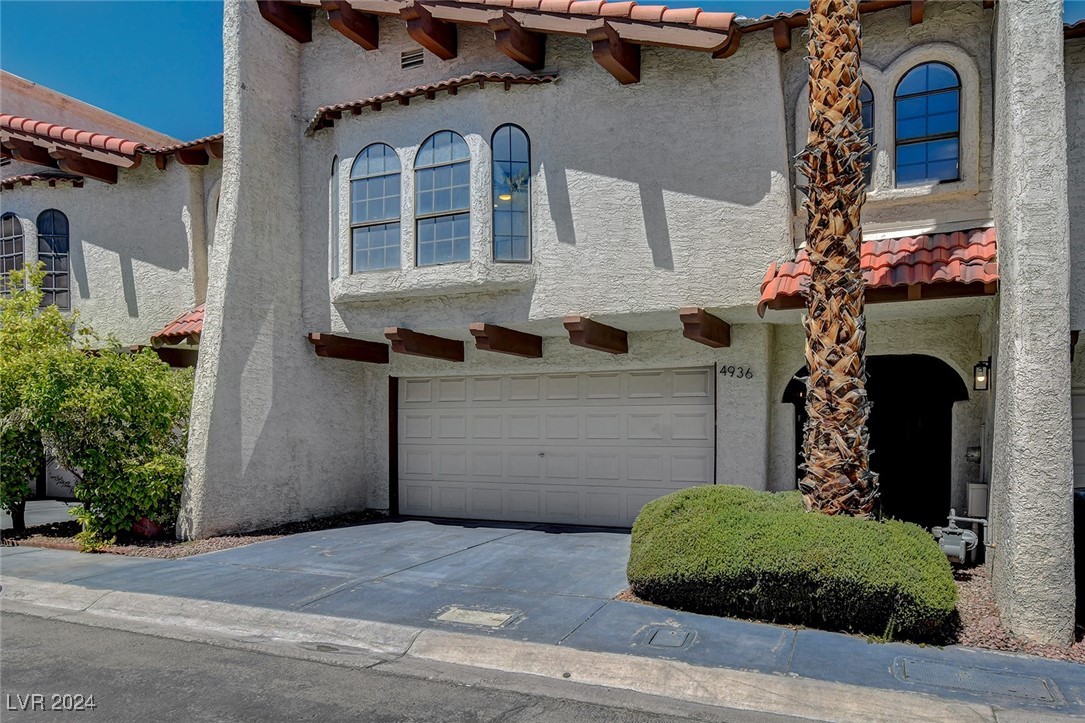 4936 Vivaldi Drive Property Photo 1