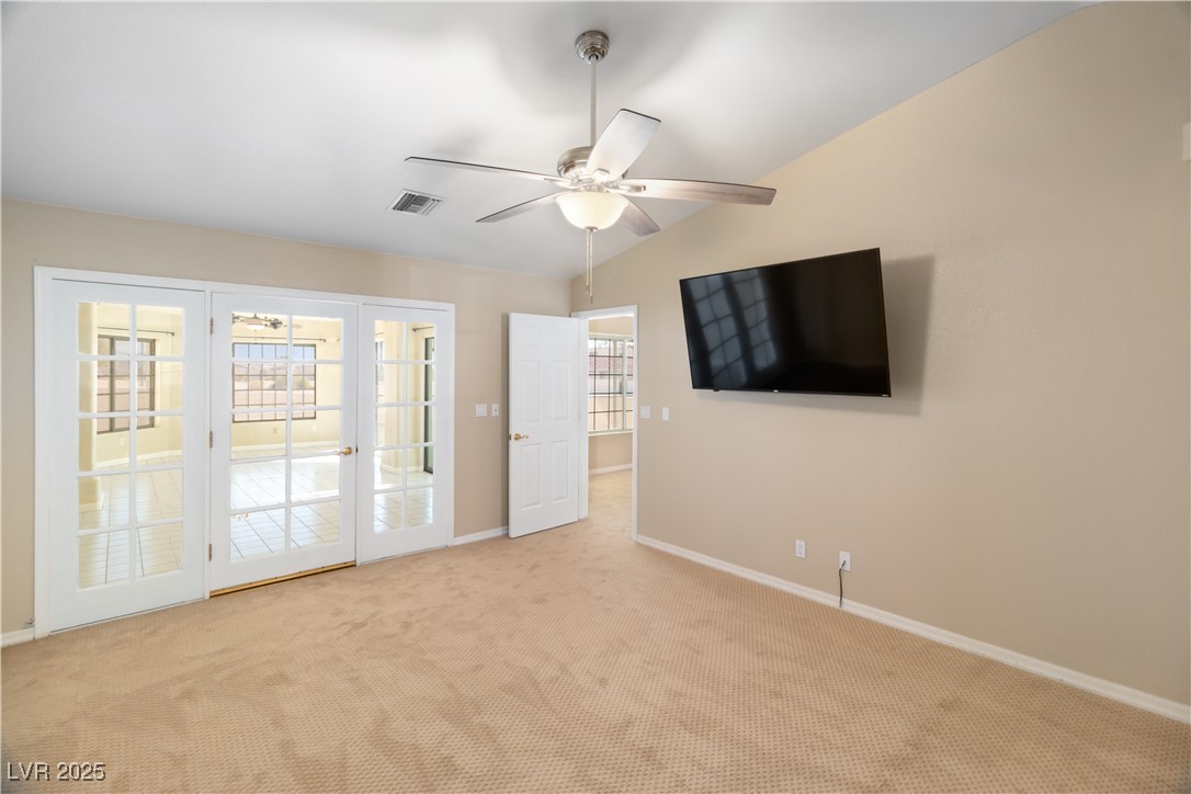 2087 River City Drive Property Photo 18