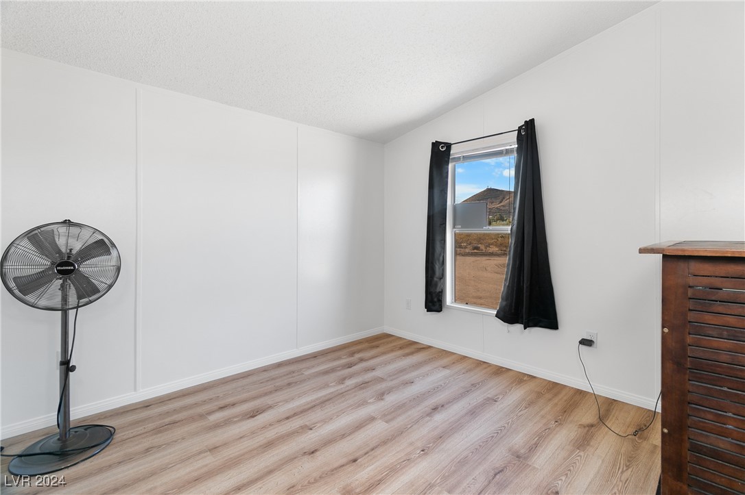495 East Hobson Street Property Photo 29