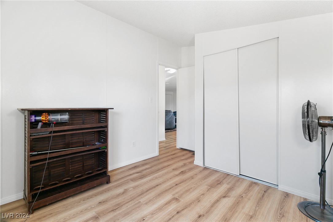 495 East Hobson Street Property Photo 31