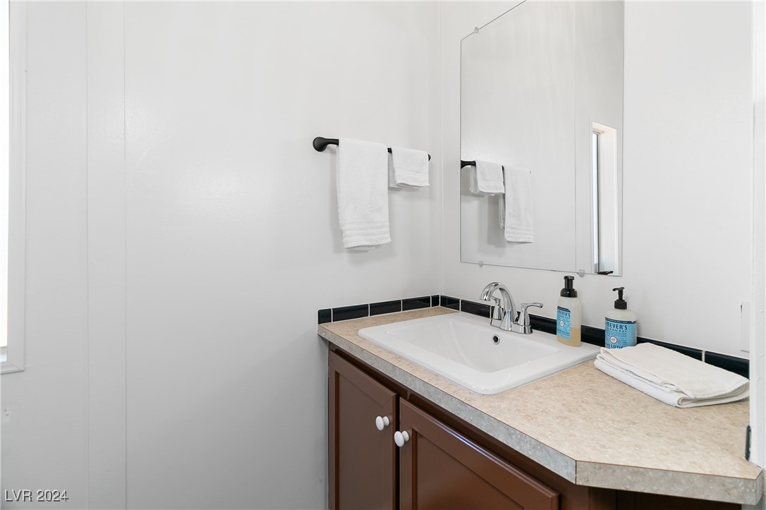 495 East Hobson Street Property Photo 32