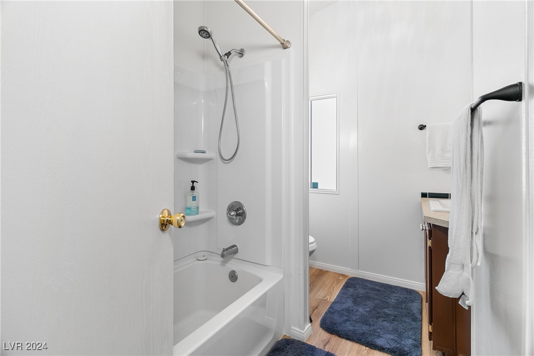 495 East Hobson Street Property Photo 35