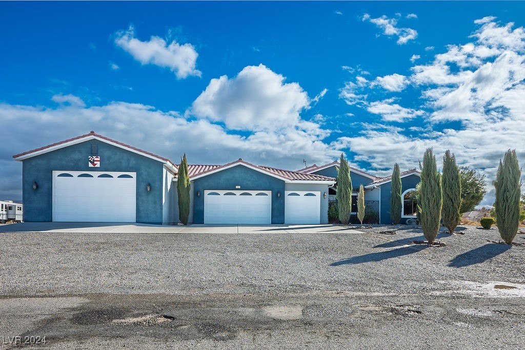 3301 Rodeo Avenue Property Photo 2