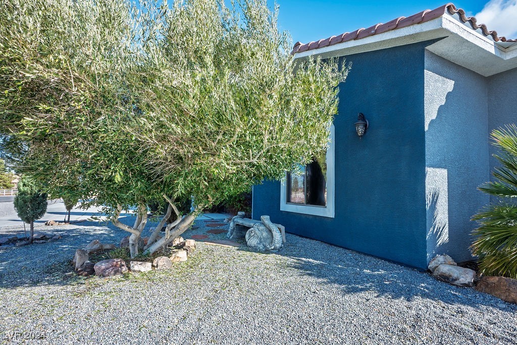 3301 Rodeo Avenue Property Photo 4