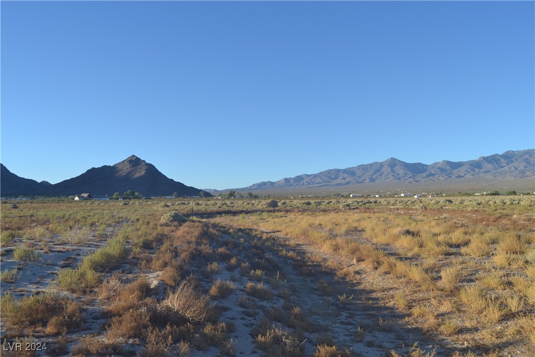 6341 North Goya Place Property Photo 6