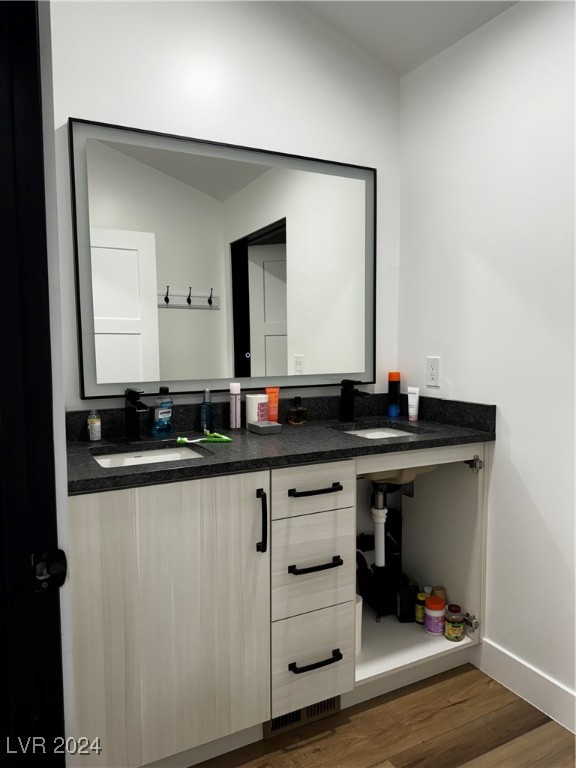 1 South Brackenbury Property Photo 26