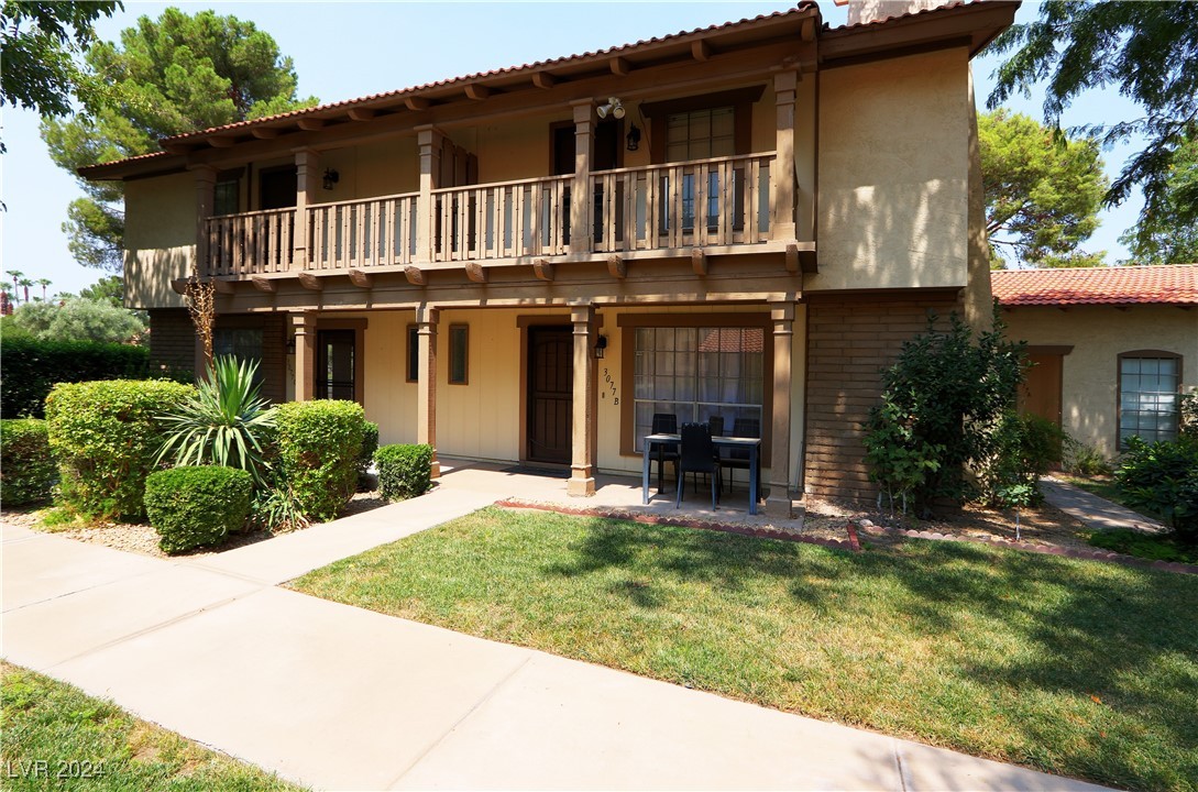 3077 Pinehurst Drive B Property Photo 1