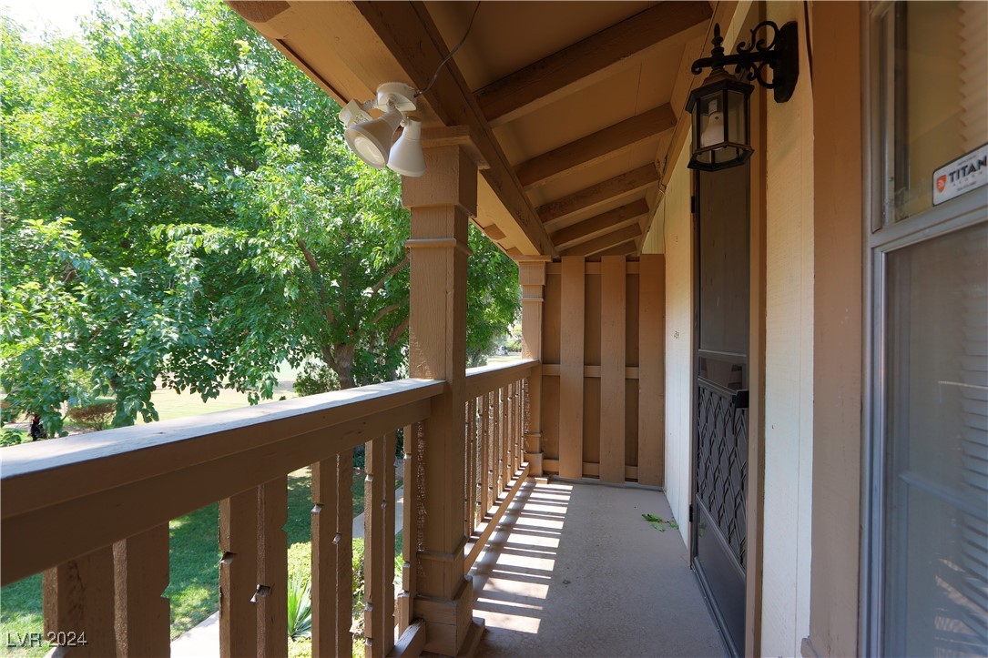 3077 Pinehurst Drive B Property Photo 11