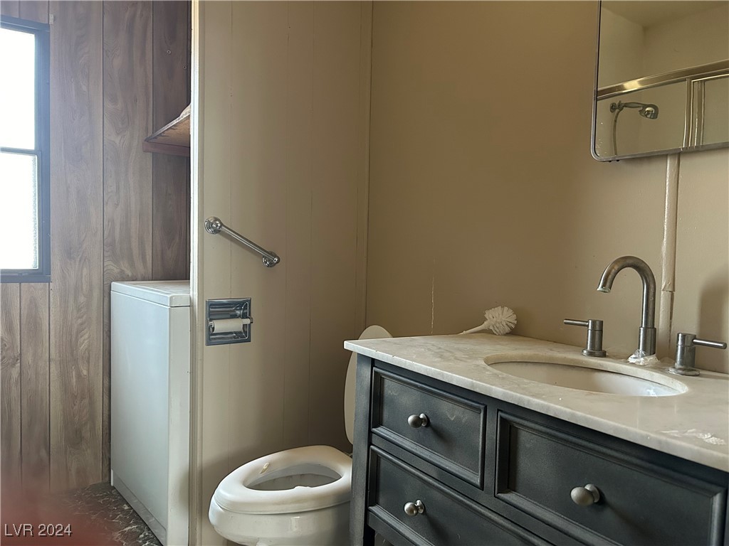 291 Greenwater Street Property Photo 22