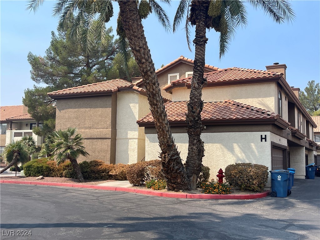 2995 East Sunset Road 210 Property Photo 1
