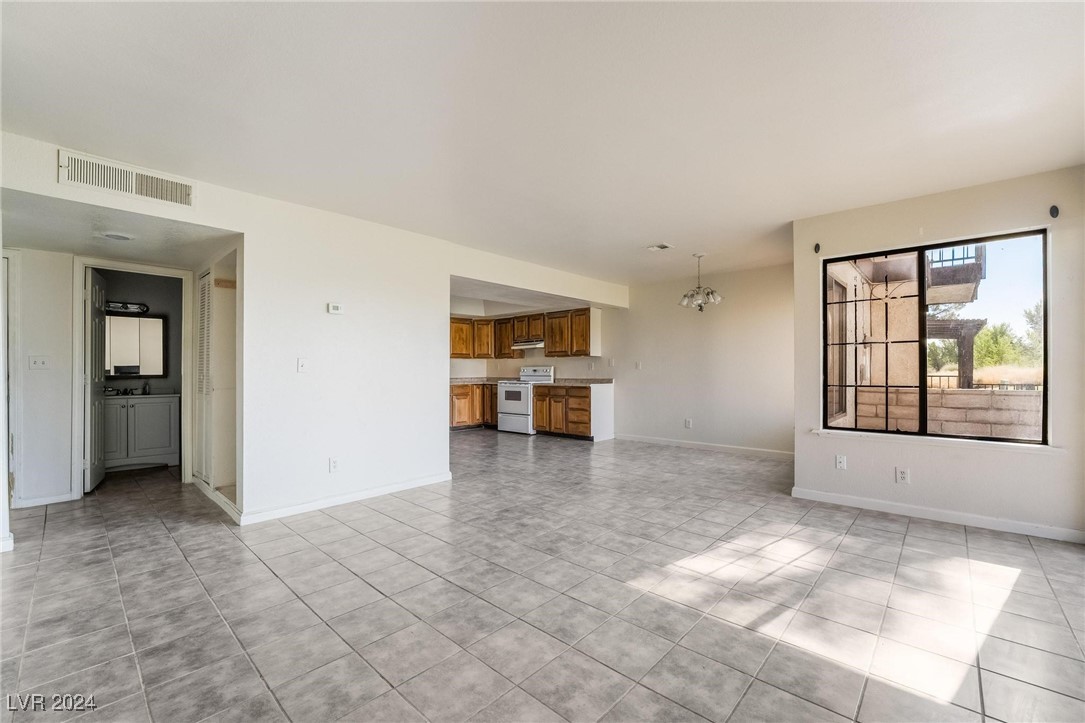 781 Bourbon Street 2 Property Photo 7