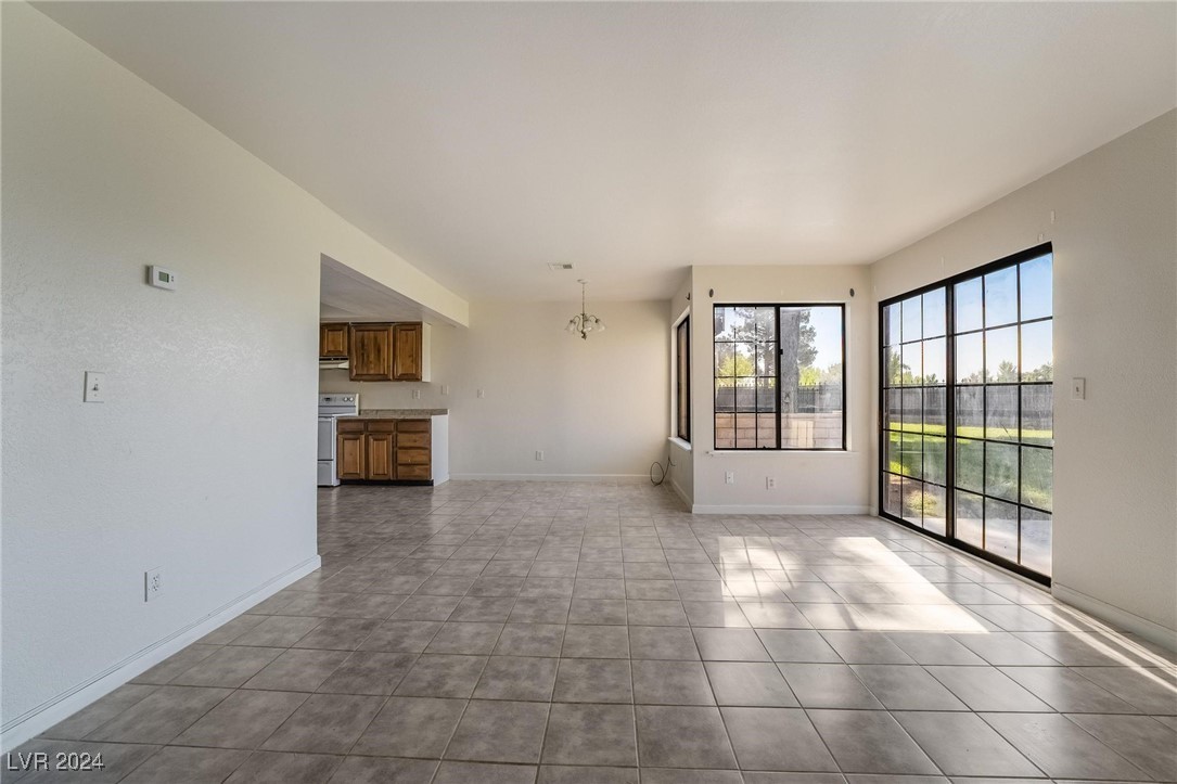 781 Bourbon Street 2 Property Photo 8