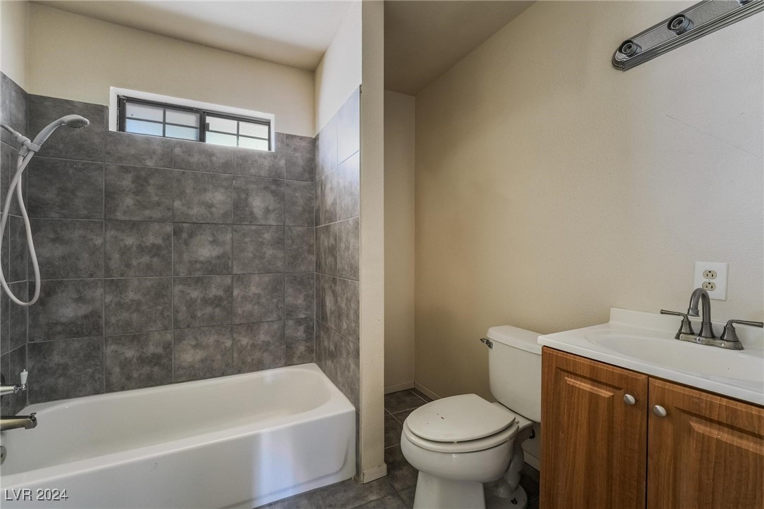 781 Bourbon Street 2 Property Photo 22