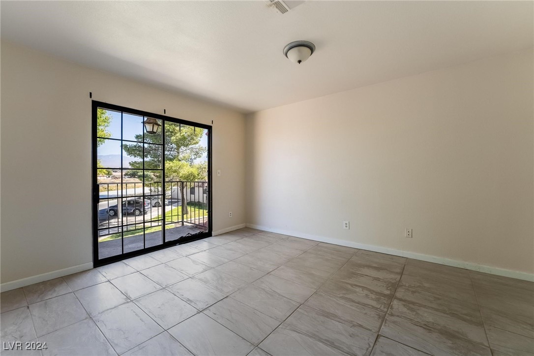 781 Bourbon Street 2 Property Photo 24
