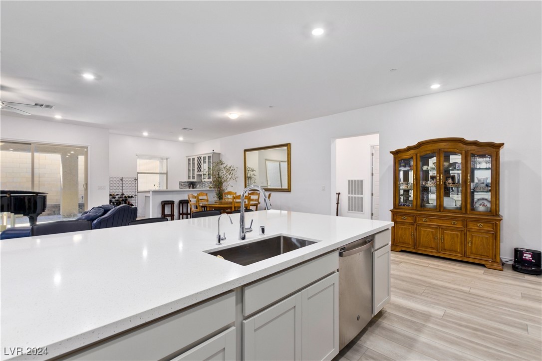 353 Torrelli Falls Avenue Property Photo 15