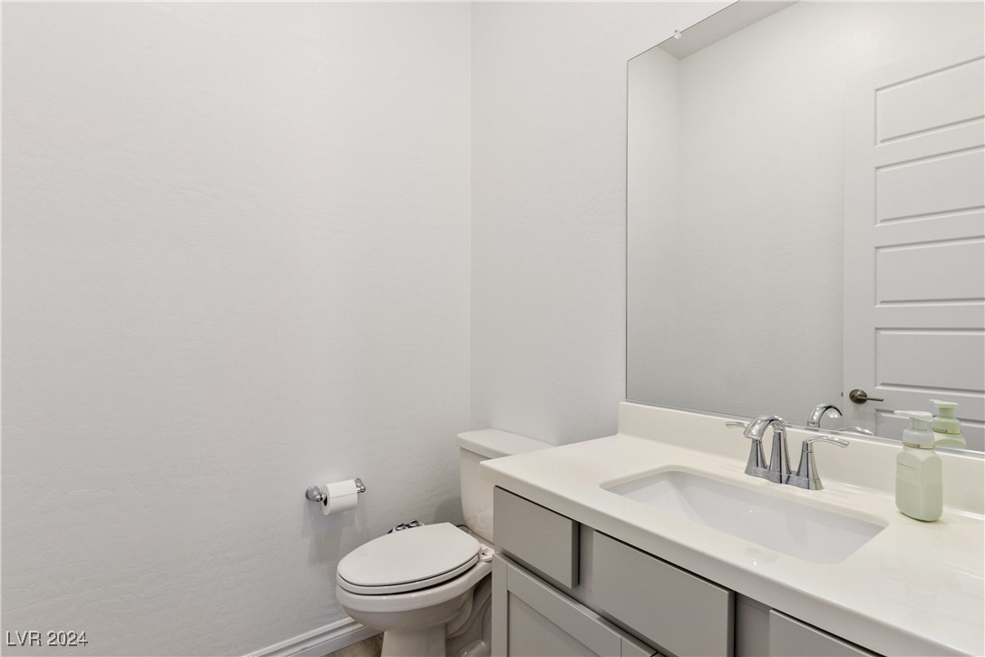 353 Torrelli Falls Avenue Property Photo 34