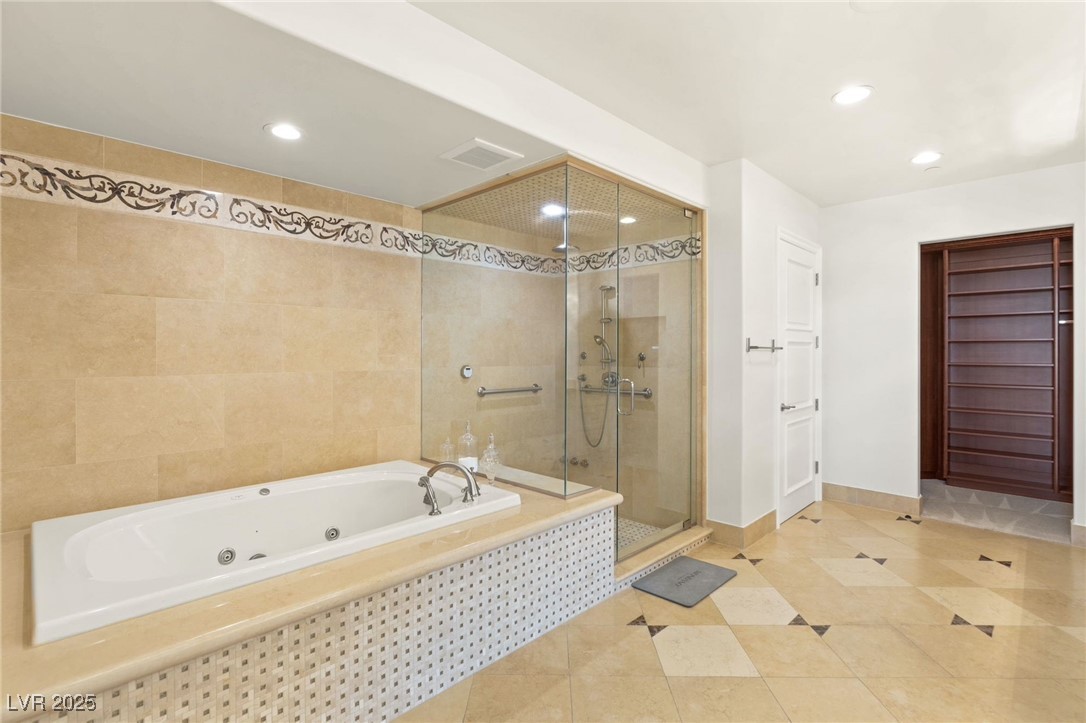 9101 Alta Drive 1202 Property Photo 32