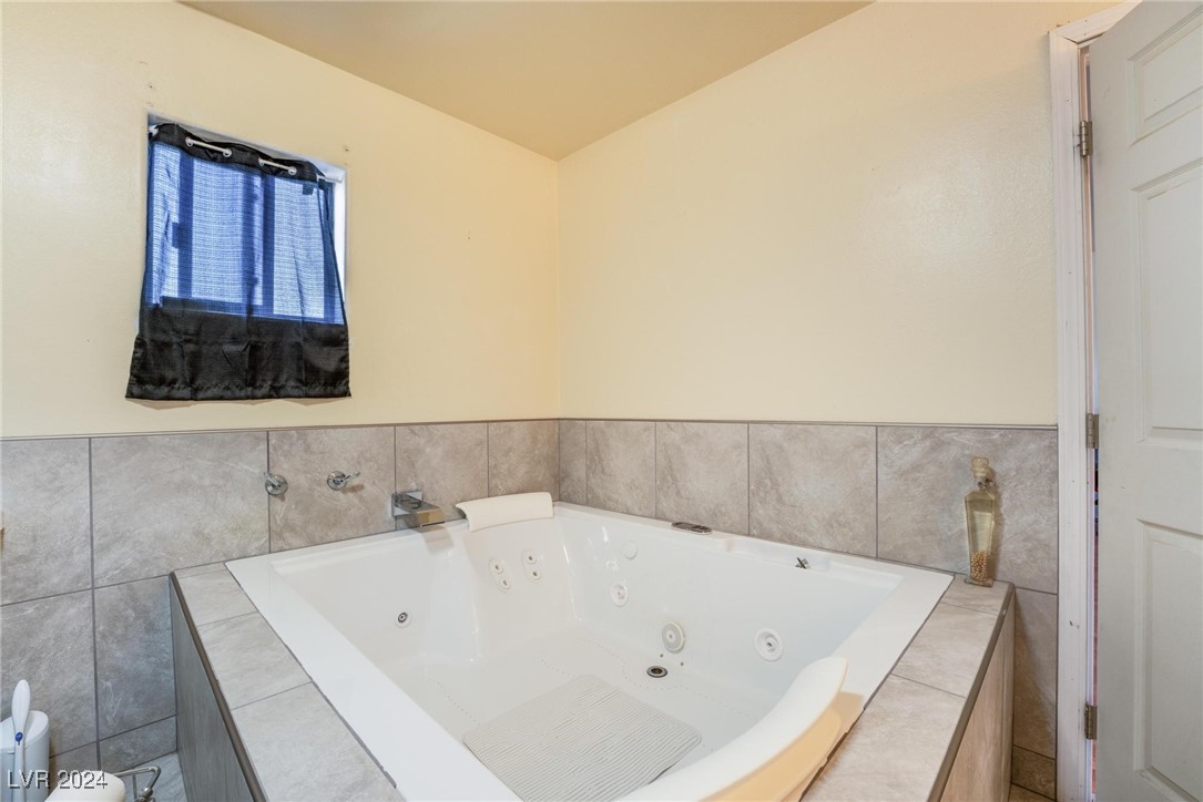 1430 Red Rock Drive Property Photo 17
