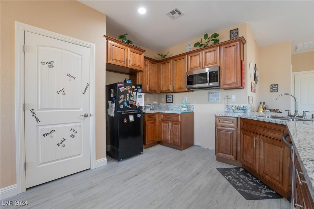 1430 Red Rock Drive Property Photo 32