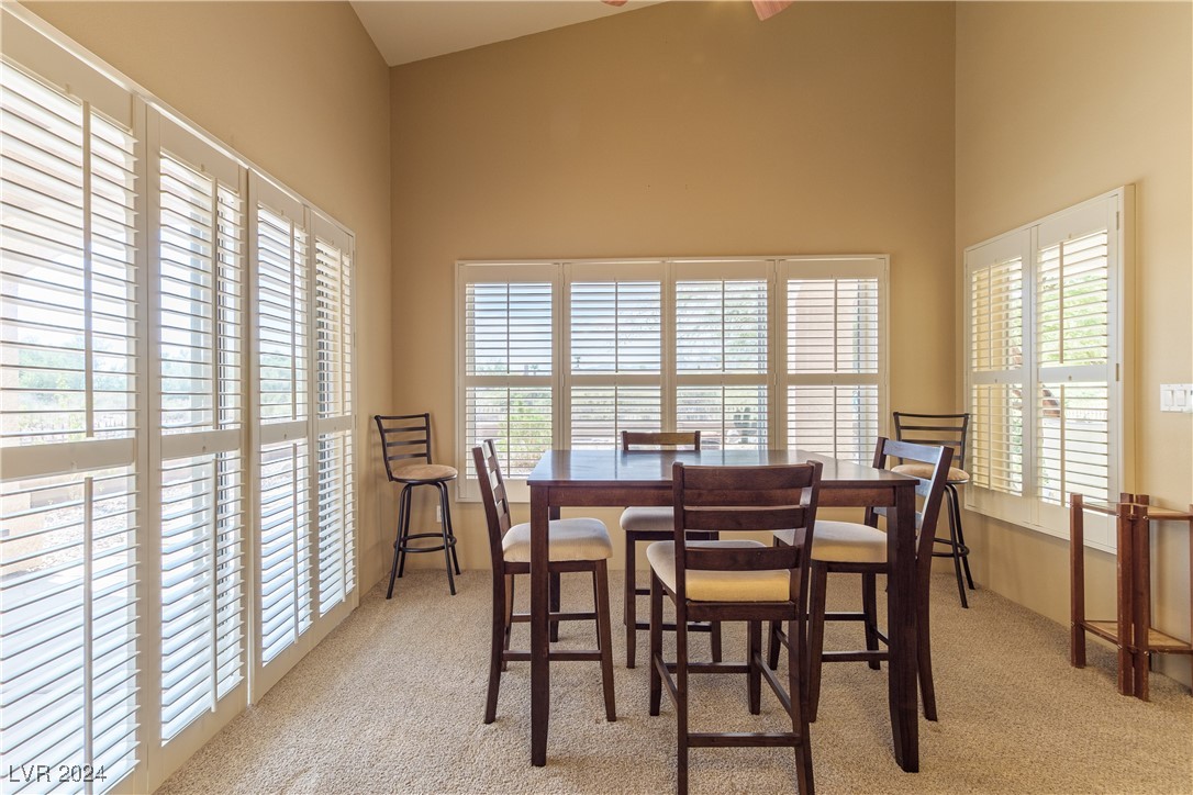 1214 Country Club Drive Property Photo 11