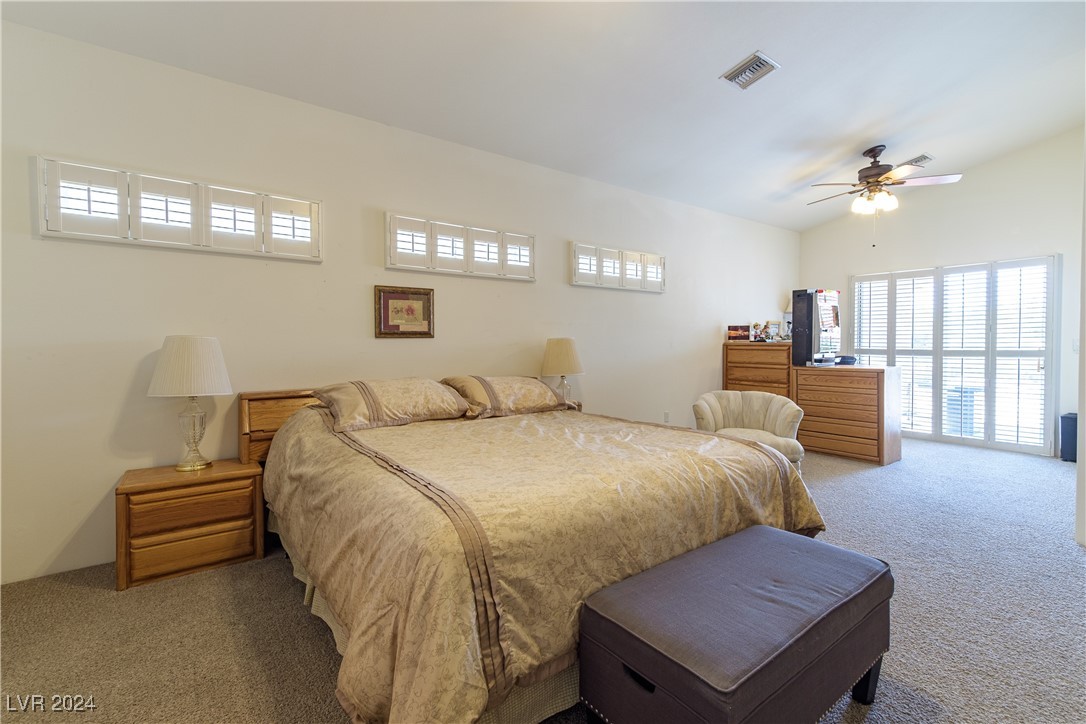 1214 Country Club Drive Property Photo 12