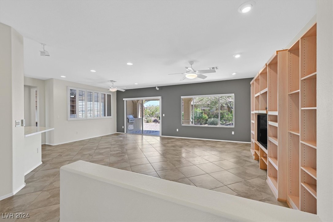 1600 Majestic Park Drive Property Photo 3