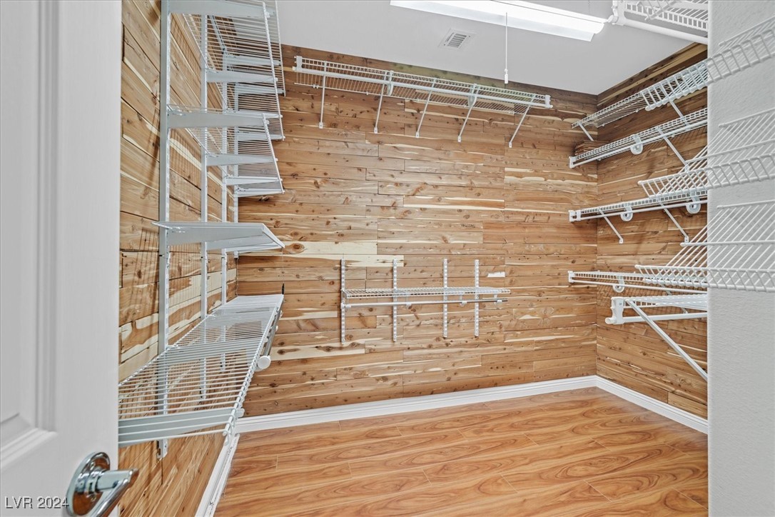 1600 Majestic Park Drive Property Photo 15