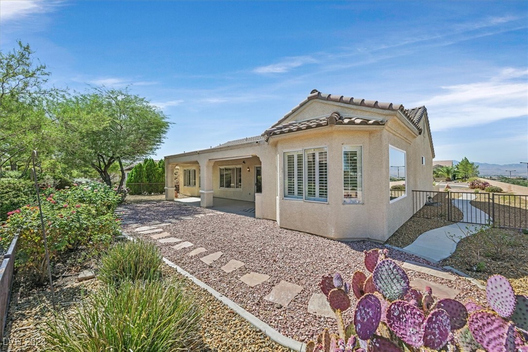 1600 Majestic Park Drive Property Photo 23