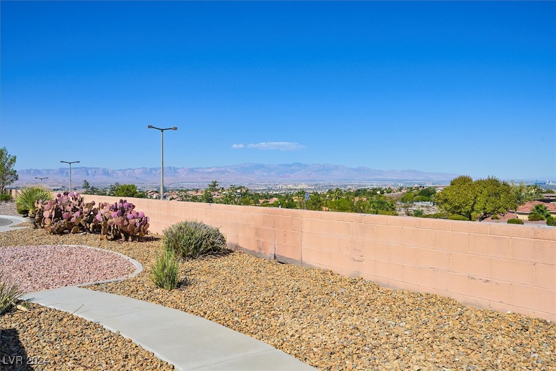 1600 Majestic Park Drive Property Photo 26