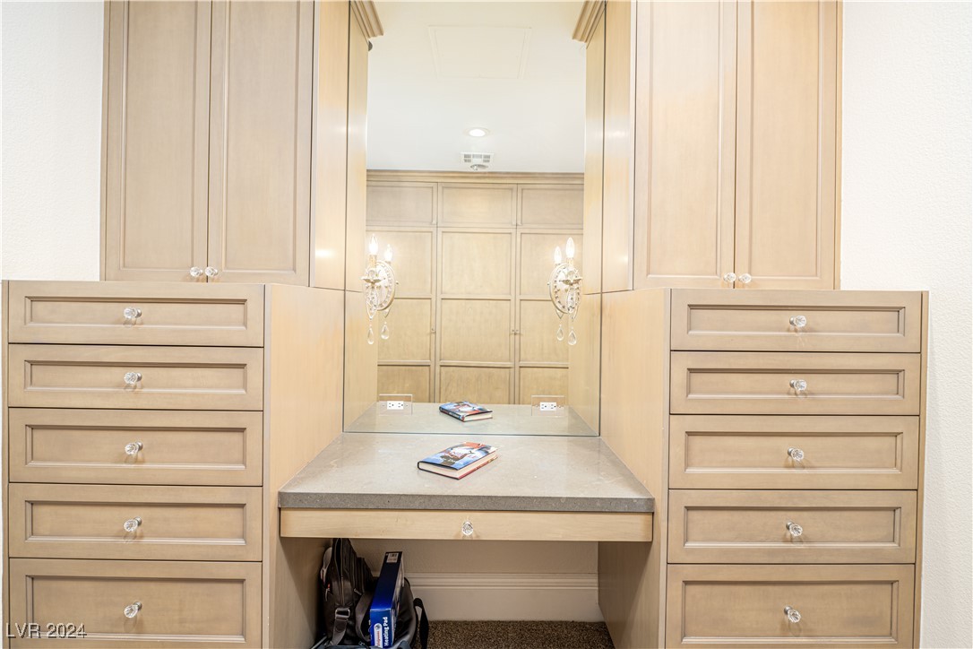 9219 Tesoras Drive 402 Property Photo 35