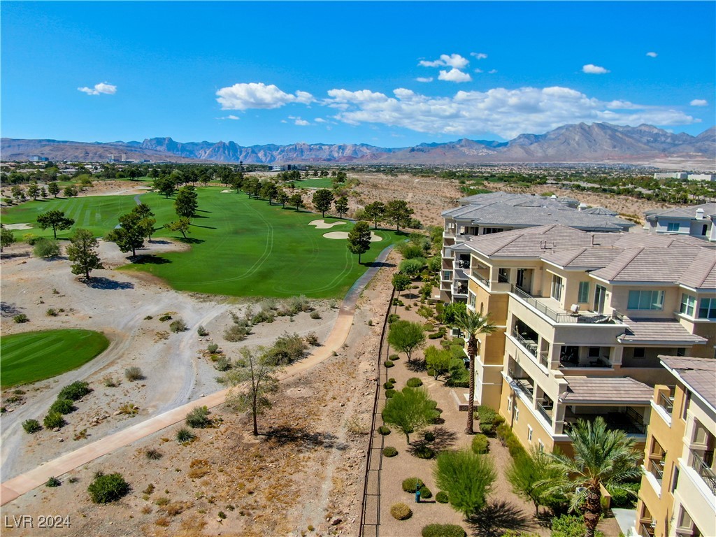 9219 Tesoras Drive 402 Property Photo 76