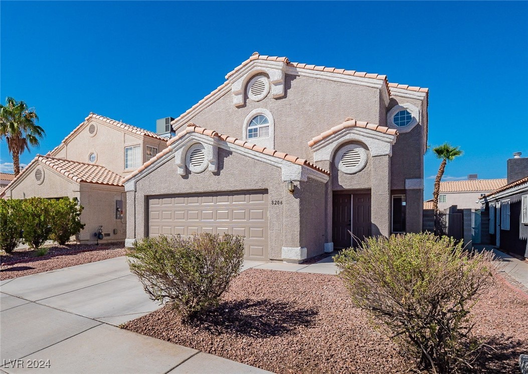 8206 Misty Island Circle Property Photo 1