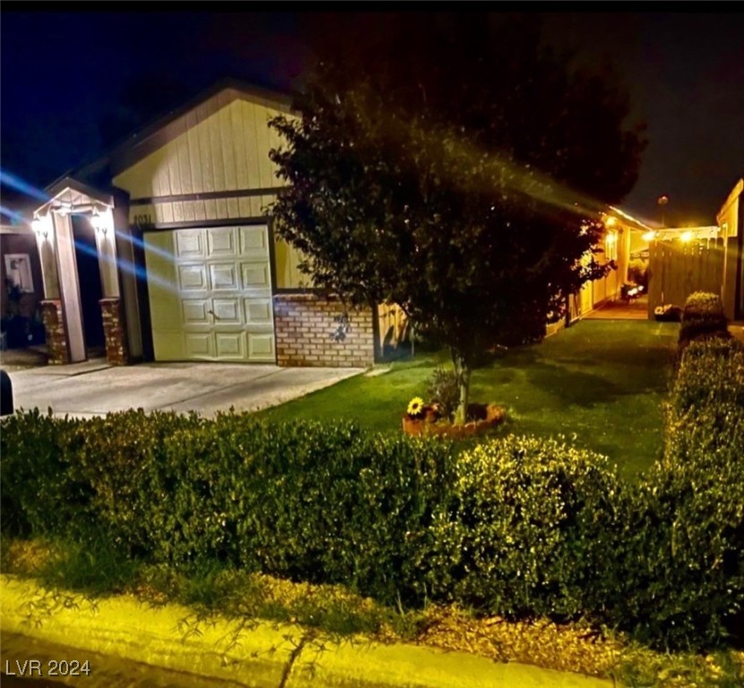 2031 San Simeon Street Property Photo 2