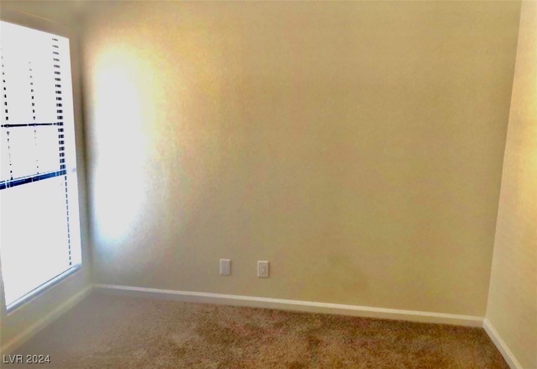 2031 San Simeon Street Property Photo 16