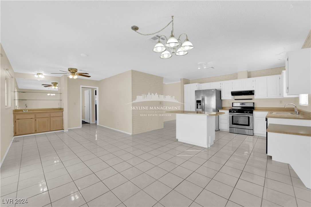 6608 Silverstream Avenue Property Photo 8