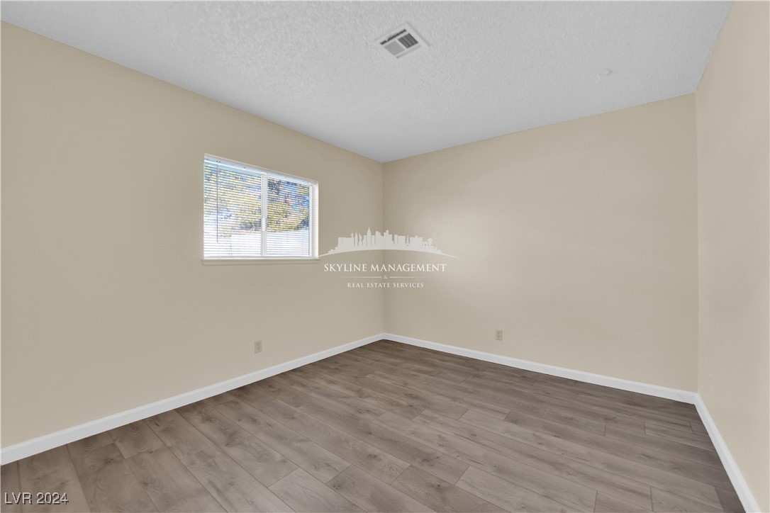 6608 Silverstream Avenue Property Photo 24