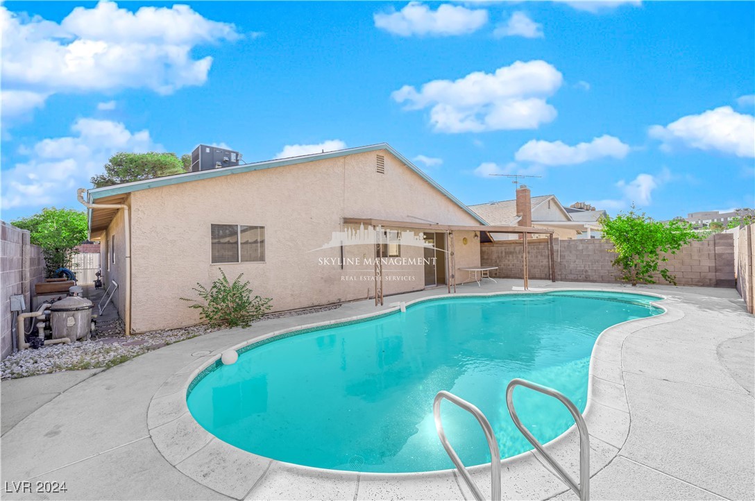6608 Silverstream Avenue Property Photo 30