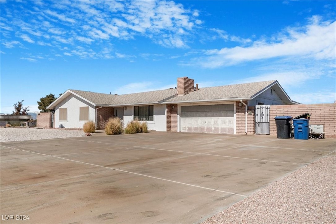 360 East Kimberly Drive Property Photo 3