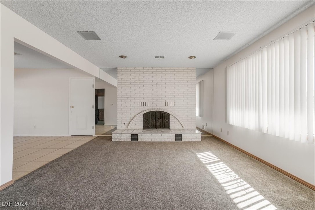 360 East Kimberly Drive Property Photo 6