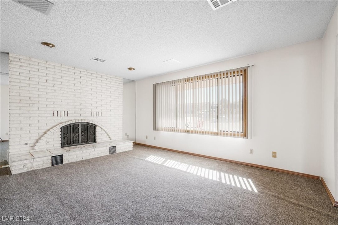 360 East Kimberly Drive Property Photo 7