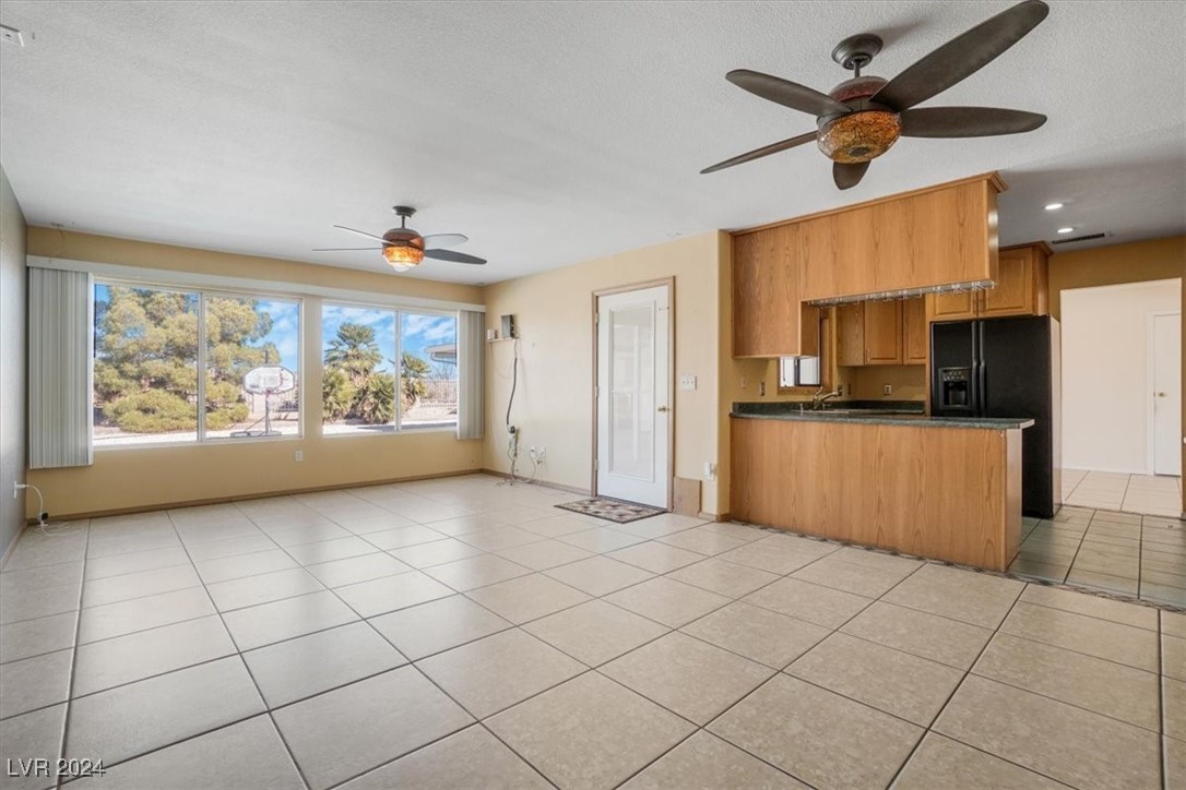 360 East Kimberly Drive Property Photo 16