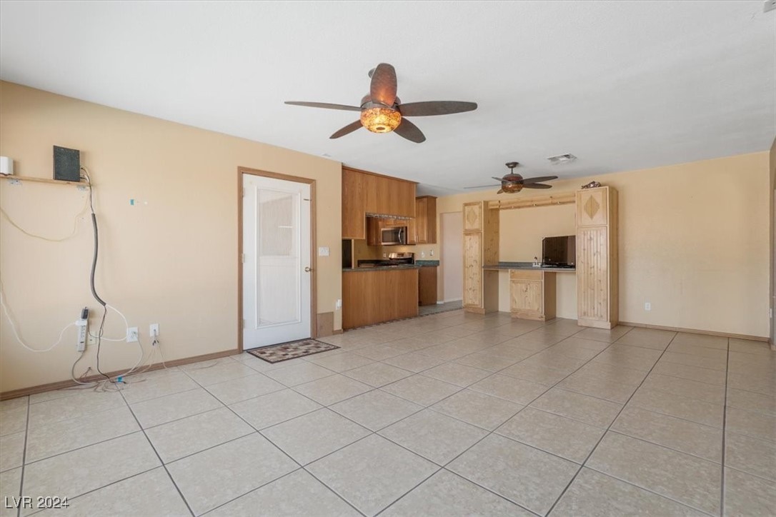 360 East Kimberly Drive Property Photo 17