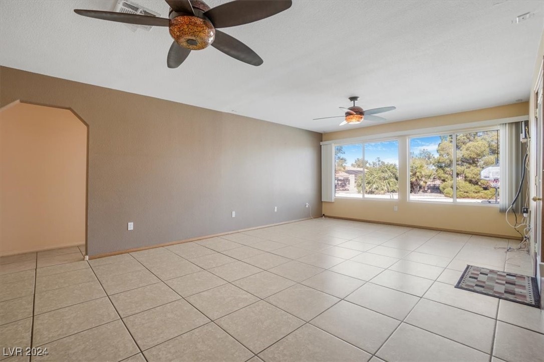 360 East Kimberly Drive Property Photo 21